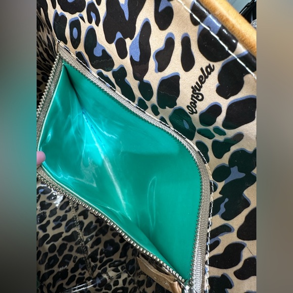 Consuela Ezzy Classic Tote - Picture 16 of 16